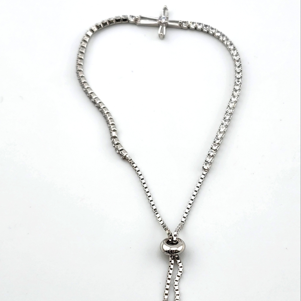 Elegant Silver Cross Adjastable Bracelet Stamped 925 with cubic zirconia stones - Picture 5 of 5